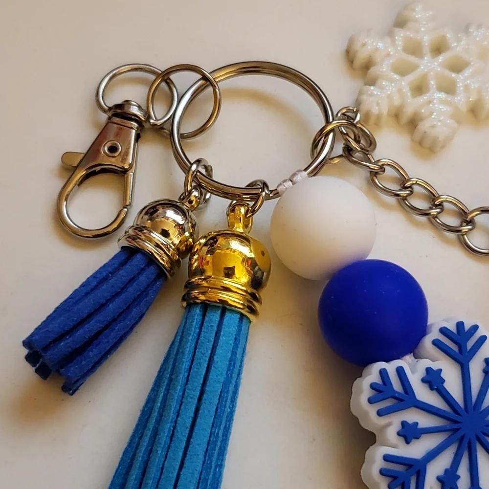 Handmade Frosty The Snowman Beaded Silicone Focal Bead Keychain